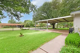 310 Cardinal Ln, Burnet, TX 78611 - Photo 5