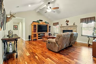 115 Saddlehorn, Burnet, TX 78611 - Photo 5