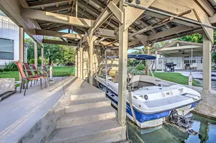 401 Lake Point Dr, Horseshoe Bay, TX 78657 - Photo 29