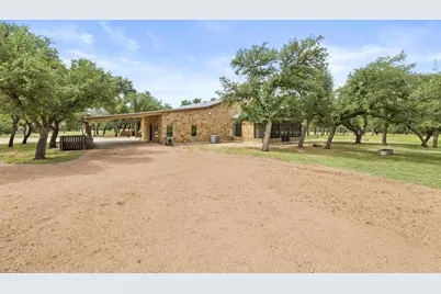 1291 Sandy Oaks Ranch Road, Johnson City, TX 78636 - Photo 29