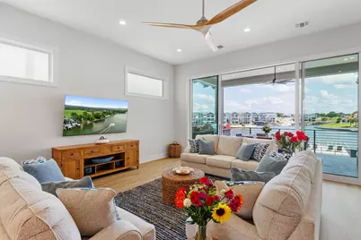 563 Ellen Williams Loop, Kingsland, TX 78639 - Photo 13