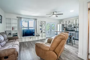 300 Poker Chip, Horseshoe Bay, TX 78657 - Photo 3