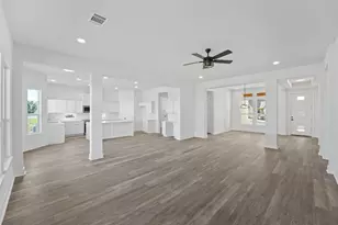 100 W Up There Rd, Horseshoe Bay, TX 78657 - Photo 5