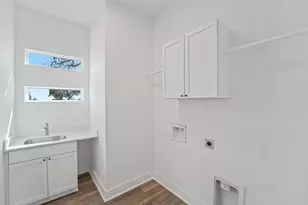 100 W Up There Rd, Horseshoe Bay, TX 78657 - Photo 11