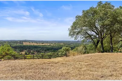 18700 Moreh Peak Pass, Austin, TX 78738 - Photo 7