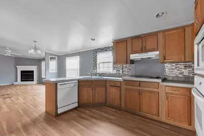 1400 15th Street, Horseshoe Bay, TX 78657 - Photo 1