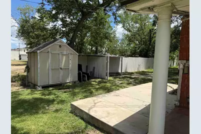 407 S Main Street, Burnet, TX 78611 - Photo 5