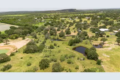 711 Oak Forest, Marble Falls, TX 78654 - Photo 25