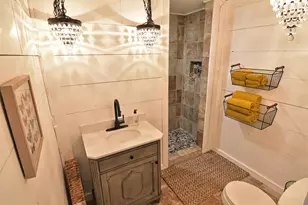 610 Flag Creek Dr, Llano, TX 78643 - Photo 19