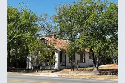 1109 Ford Street, Llano, TX 78643 - Photo 5