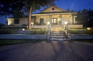 505 Avenue E, Marble Falls, TX 78654 - Photo 5