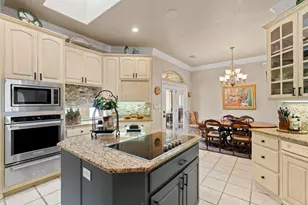 205 Kites Ct, Horseshoe Bay, TX 78657 - Photo 9