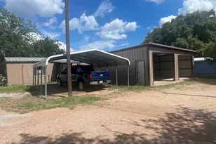 110 W Chamberlain, Kingsland, TX 78639 - Photo 1