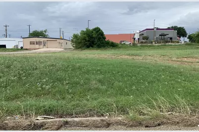 1507 Ninth Steet, Marble Falls, TX 78654 - Photo 3