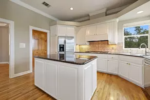 4921 Creek Meadow Cove, Spicewood, TX 78669 - Photo 19