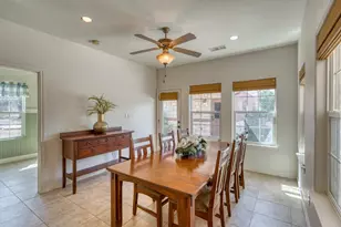 1050 Twisted Oak, Horseshoe Bay, TX 78657 - Photo 7