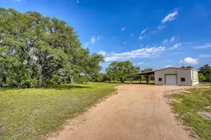 1050 Twisted Oak, Horseshoe Bay, TX 78657 - Photo 21