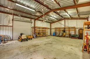 1050 Twisted Oak, Horseshoe Bay, TX 78657 - Photo 23