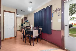 405 E Brier Ln, Burnet, TX 78611 - Photo 3