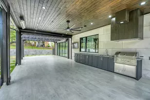 405 Bay W Blvd, Horseshoe Bay, TX 78657 - Photo 21