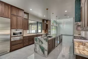 405 Bay W Blvd, Horseshoe Bay, TX 78657 - Photo 7