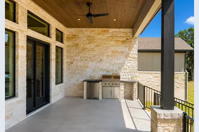 209 Burnet Oaks, Burnet, TX 78622 - Photo 33