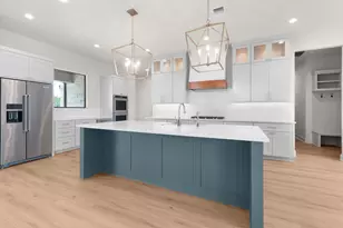 209 Burnet Oaks, Burnet, TX 78622 - Photo 13