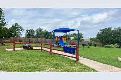 839 Aspen Lane, Cottonwood Shores, TX 78654 - Photo 5