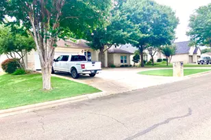 149 Broadmoor, Meadowlakes, TX 78654 - Photo 7