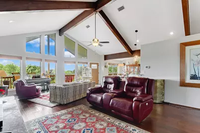 713 Lagoon Loop, Horseshoe Bay, TX 78656 - Photo 7