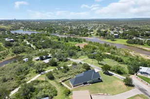 908 Sandy Mountain Dr, Sunrise Beach, TX 78643 - Photo 25