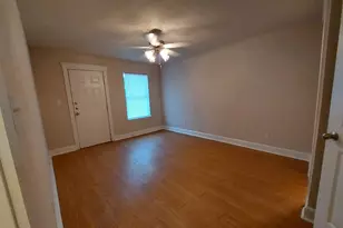 1507A Claremont, Marble Falls, TX 78654 - Photo 7