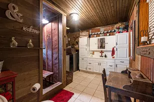 609 W Leon, Llano, TX 78643 - Photo 27