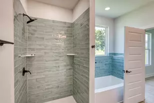 101 Olympia Hills Ct, Kingsland, TX 78639 - Photo 15