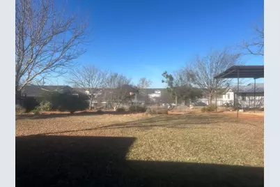 1109 Ashley Avenue, Llano, TX 78643 - Photo 27