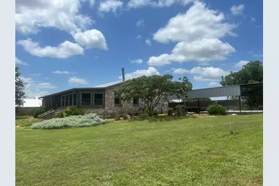 1109 Ashley Avenue, Llano, TX 78643 - Photo 1