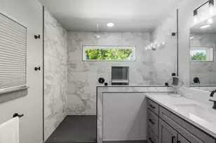 2028 Williams Lakeshore, Kingsland, TX 78639 - Photo 15