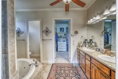 1105 Hi Fault, Horseshoe Bay, TX 78657 - Photo 21