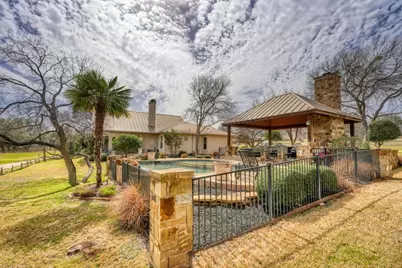 1105 Hi Fault, Horseshoe Bay, TX 78657 - Photo 3