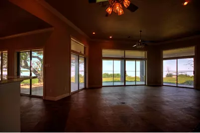 618 Cedar, Buchanan Dam, TX 78609 - Photo 9