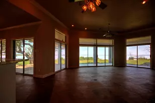 618 Cedar, Buchanan Dam, TX 78609 - Photo 9