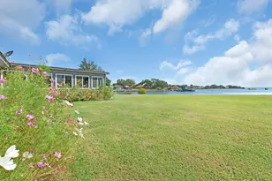 208 Iris Ln, Buchanan Dam, TX 78609 - Photo 3