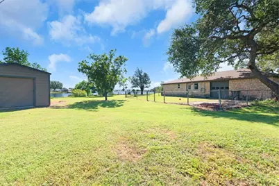208 Iris Ln, Buchanan Dam, TX 78609 - Photo 27