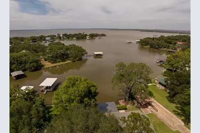 214 Island Lodges Dr, Buchanan Dam, TX 78609 - Photo 25