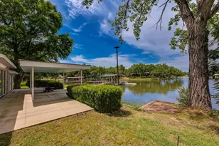214 Island Lodges Dr, Buchanan Dam, TX 78609 - Photo 15