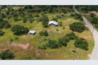 384 Wild Oak Drive, Llano, TX 78643 - Photo 15