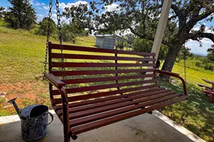 384 Wild Oak Dr, Llano, TX 78643 - Photo 3