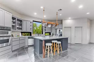 311 Granite Circle 10, Burnet, TX 78611 - Photo 11