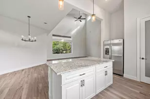 118 Cap Rock, Horseshoe Bay, TX 78657 - Photo 9