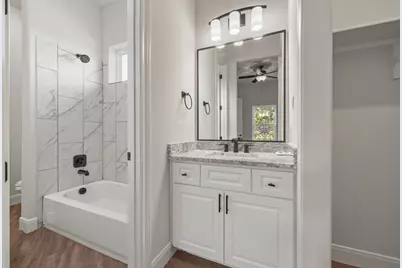 118 Cap Rock, Horseshoe Bay, TX 78657 - Photo 13